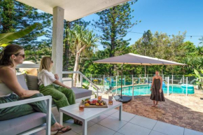 Four Pines Shelly Beach Retreat